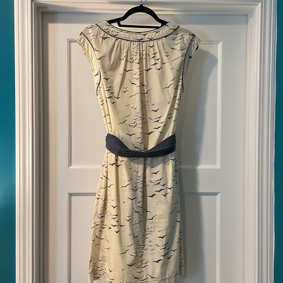 Vintage BCBG BLUE CREAM BIRD PRINT BELTED DRESS SIZE SMALL Kimono style belt - Picture 10 of 14
